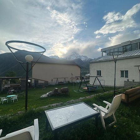 Hotel Noa Kazbegi Exterior photo