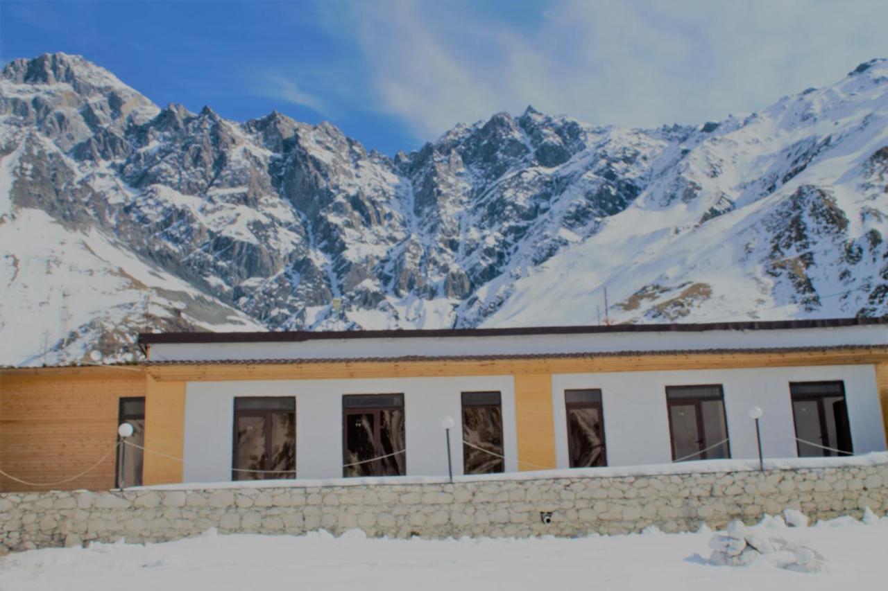 Hotel Noa Kazbegi Exterior photo