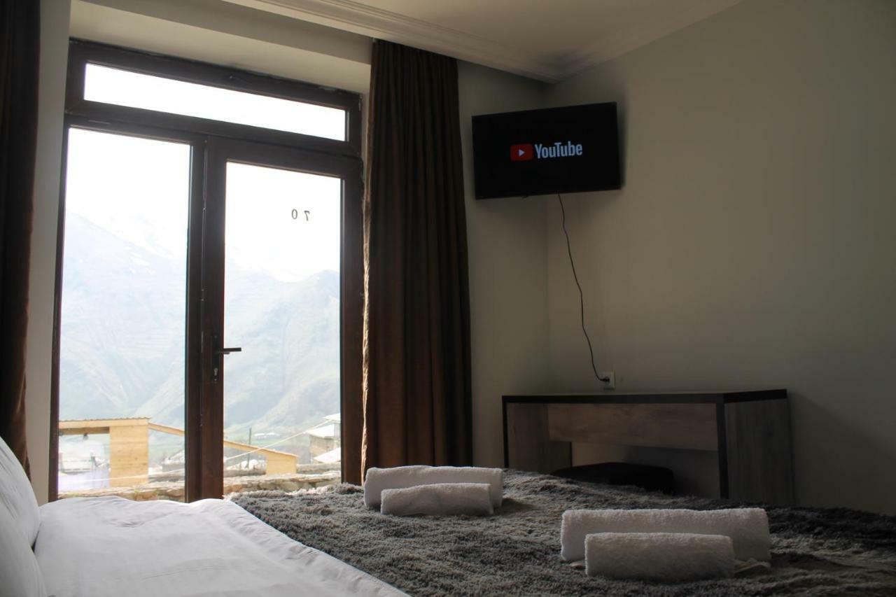 Hotel Noa Kazbegi Exterior photo